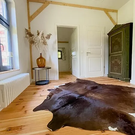 Charmning At The Edge Of The Uckermark 度假居 *